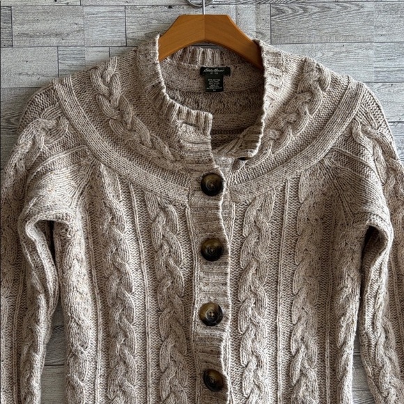 Eddie Bauer Beige Cable Knit fisherman Sweater Cardigan EUC - Picture 2 of 16